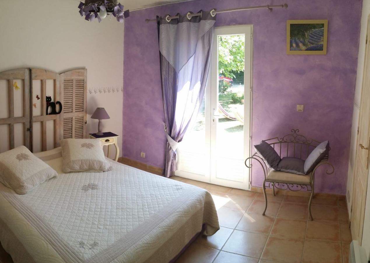 Les Galines Hotel Rians  Luaran gambar