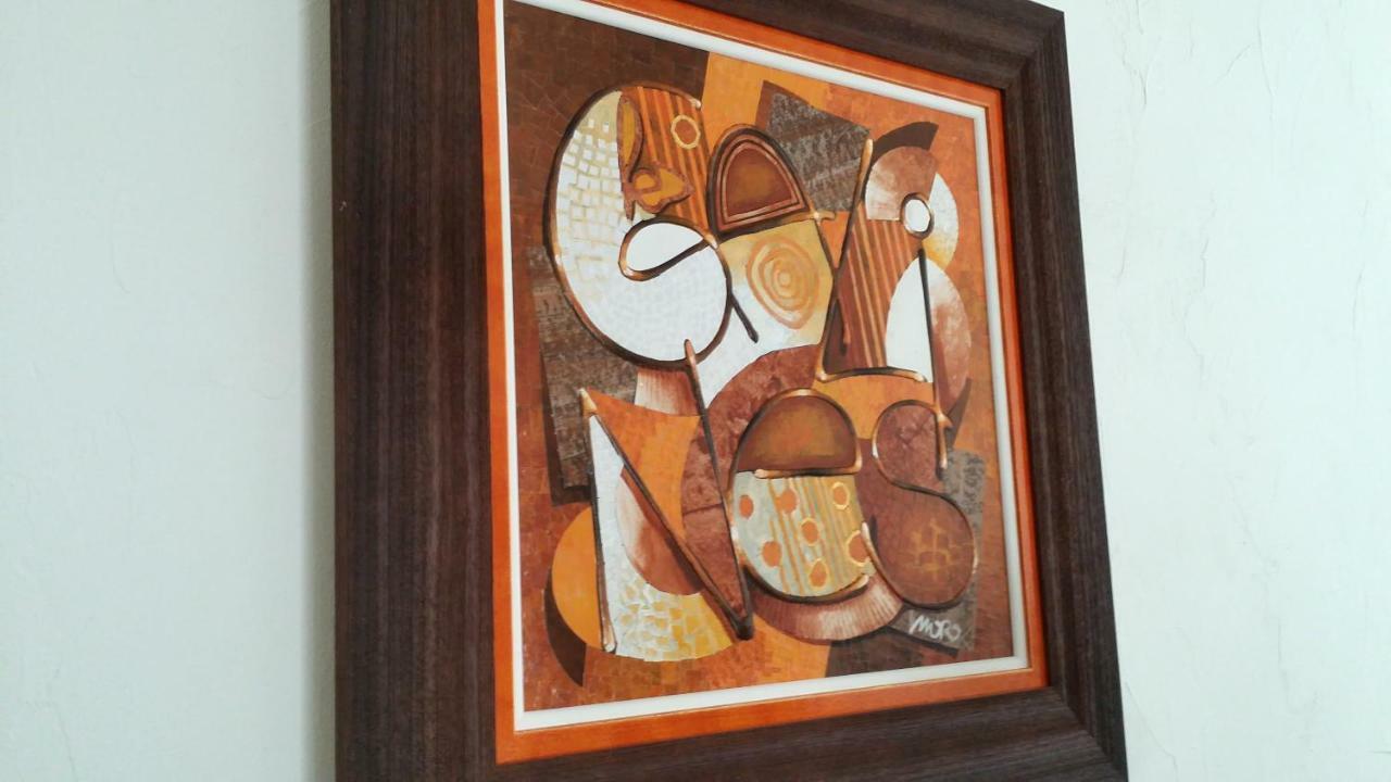 Les Galines Hotel Rians  Luaran gambar